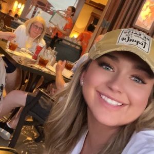 Meet your Posher, Morgan